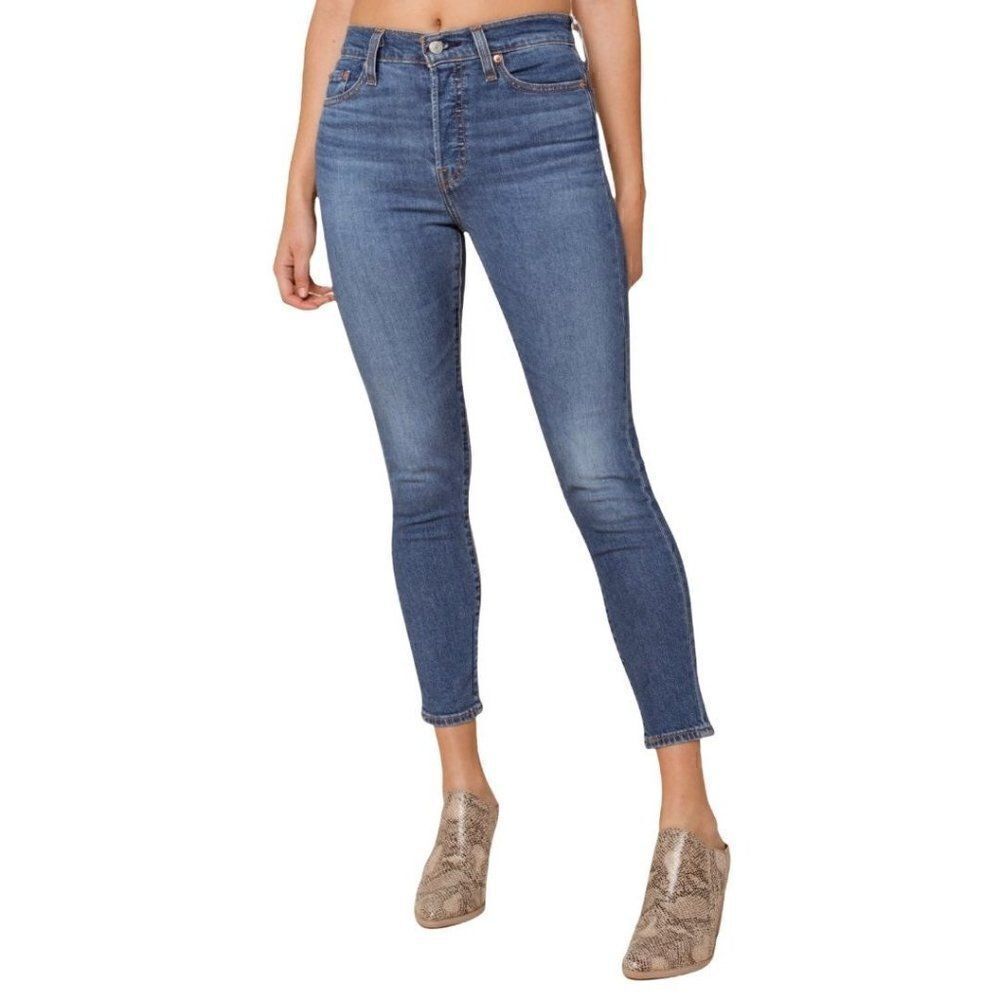 Levi's NEW Wedgie Skinny Jeans